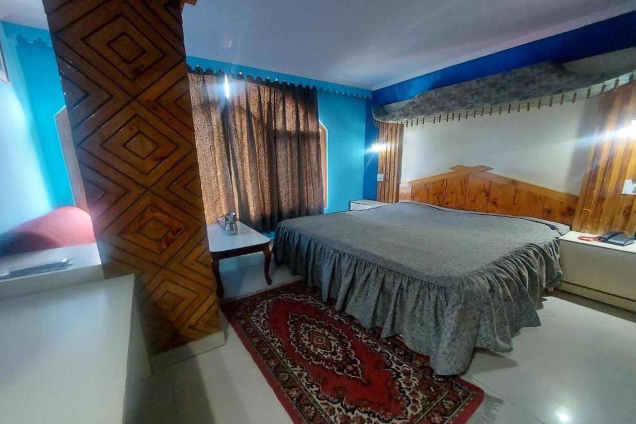 Brightland Hotel شيملا المظهر الخارجي الصورة