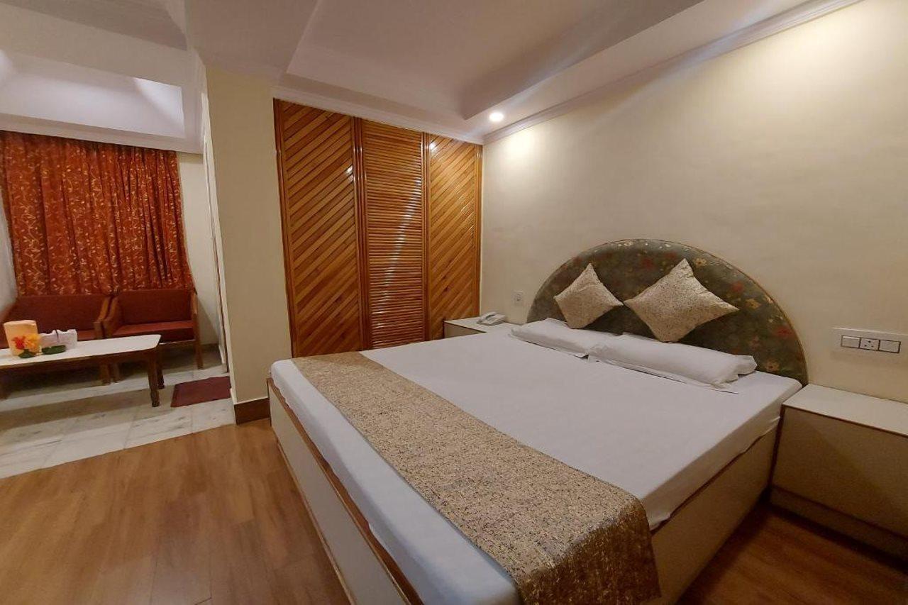 Brightland Hotel شيملا المظهر الخارجي الصورة